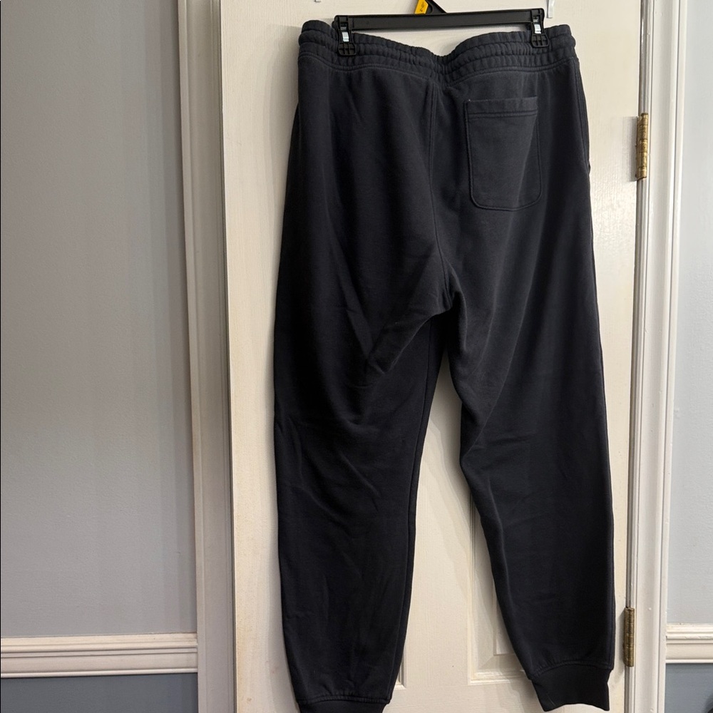 Old Navy Men's Black Joggers size L - Picture 2 of 4